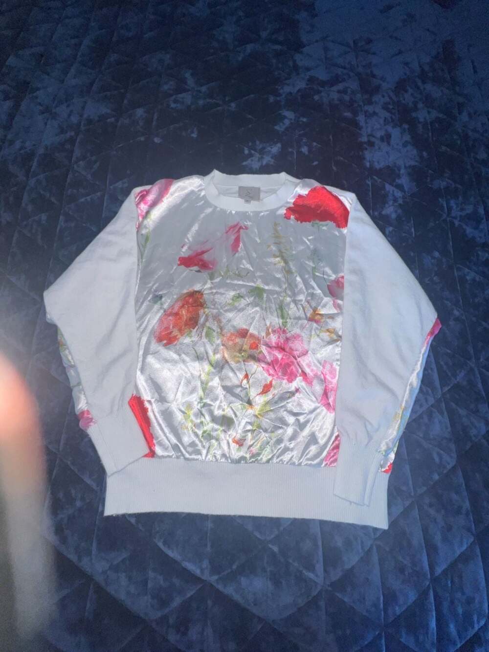 Sioni Women's Floral Print Satin and Knit Crewneck Sweater